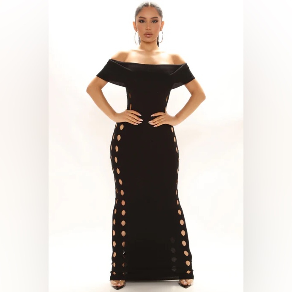 Black Maxi Sweater Dress With Unique Design Down Side XS